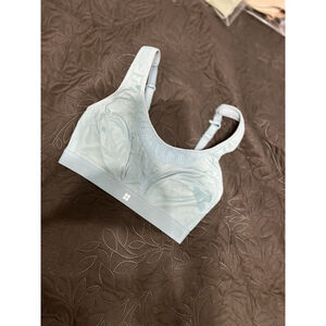Sweaty Betty Light Green Blue Sports Bra‎ SZ 32D